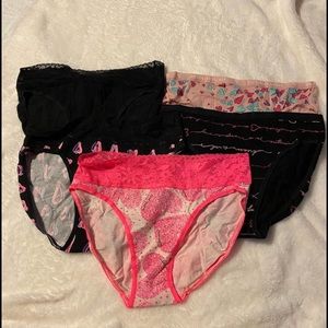 5 Victoria Secrets high leg brief Medium M NWT